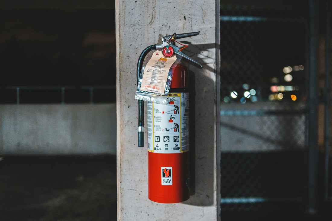 Fire Blanket vs Fire Extinguisher